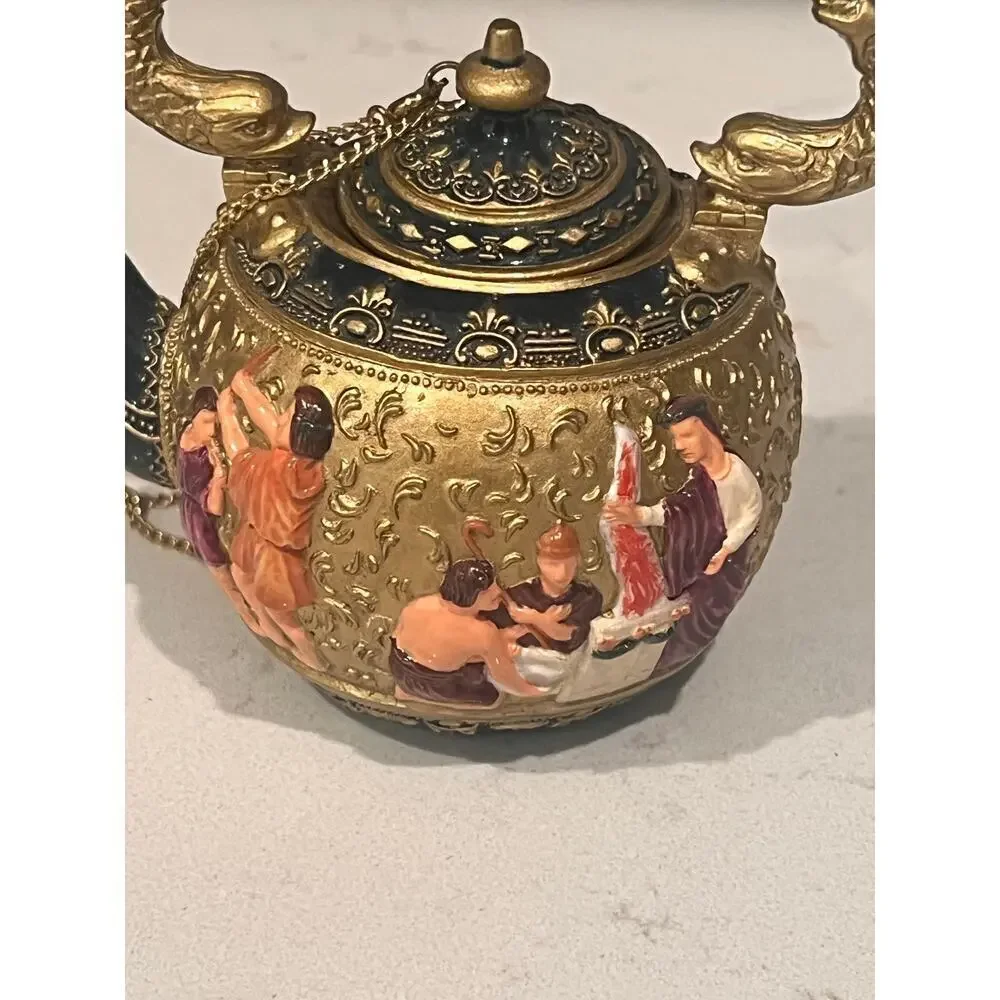 Nini vienna miniature